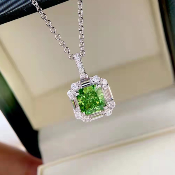 Green Diamond Necklace Women 925 Sterling Silver Square Diamond Clavicle Necklace - Image 3