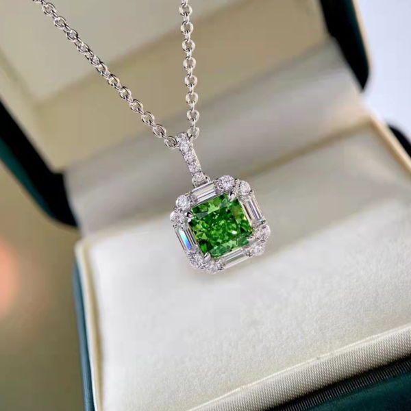 Green Diamond Necklace Women 925 Sterling Silver Square Diamond Clavicle Necklace - Image 2